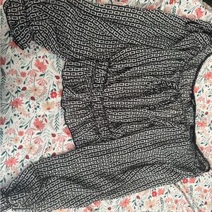 Papaya Black and White Smocked 3/4 Sleeve Blouse